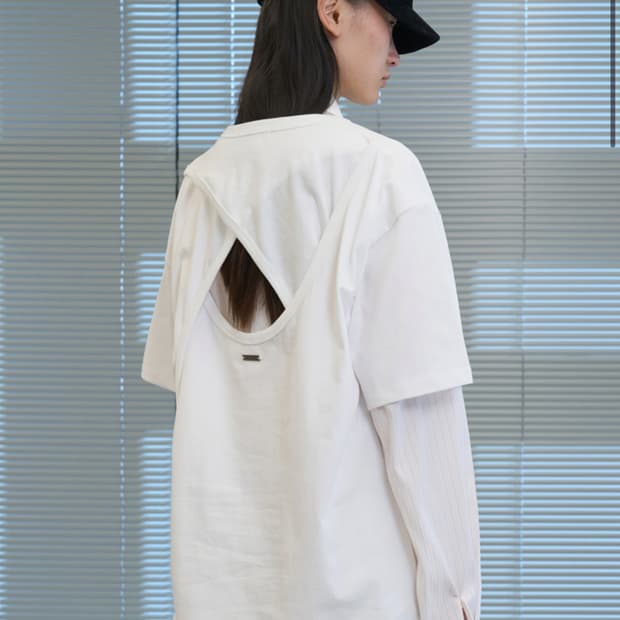 Back-Cutout T (새상품)