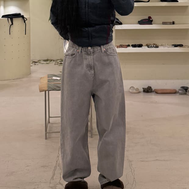 빈티지 그레이 커브드 데님 팬츠 U559