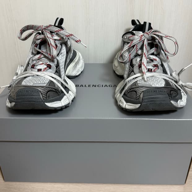 (41) 새상품급 발렌시아가 3xl 그레이 레드 화이트