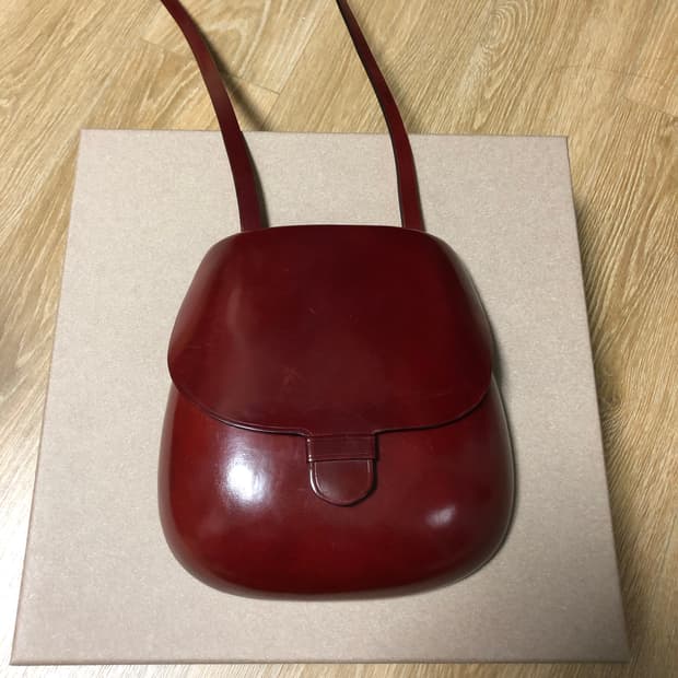 르메르 카트리지백 버건디