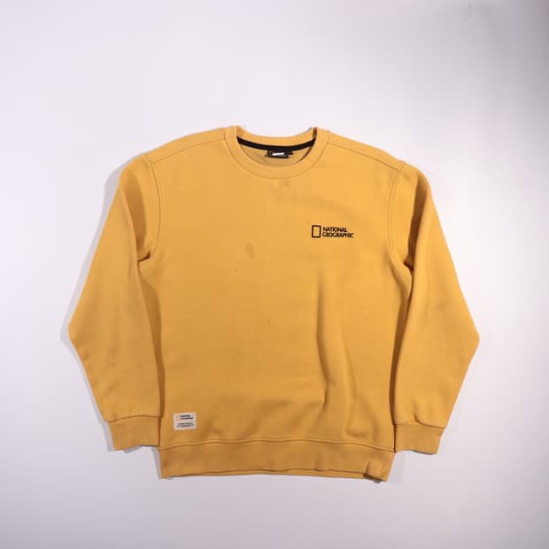 내셔널지오그래픽 자수로고 맨투맨 B625