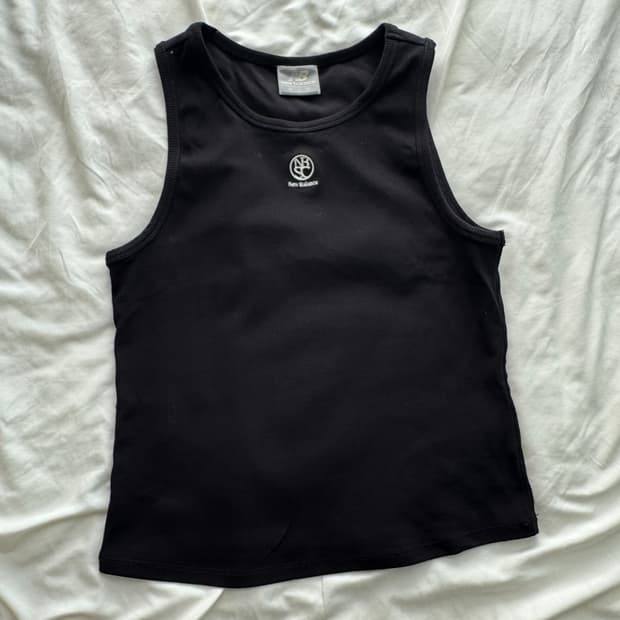 뉴발란스 골지 나시