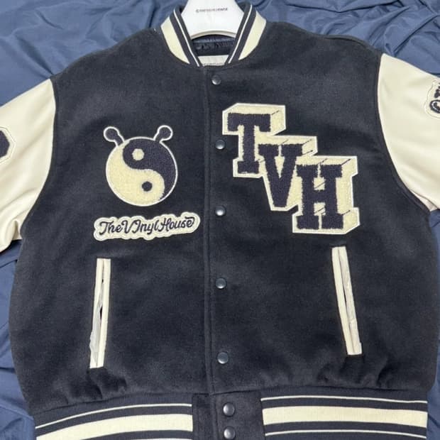 더바이닐하우스 Yinyang 바시티 자켓 네이비 s