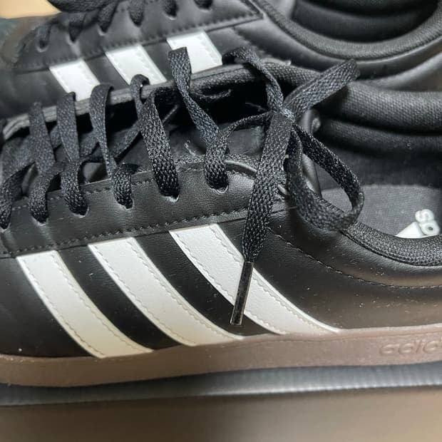 아이다스VL 코트 베이스