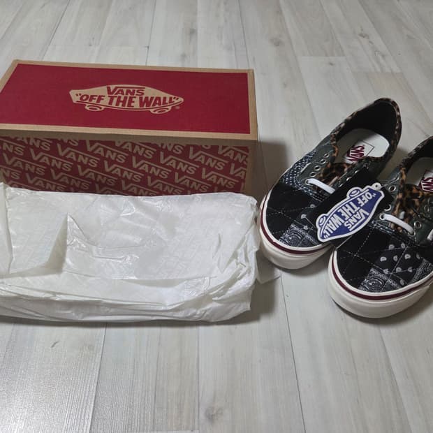 반스 어센틱 44 DX 패치워크 애너하임 팩토리 퀼티드 믹스 270