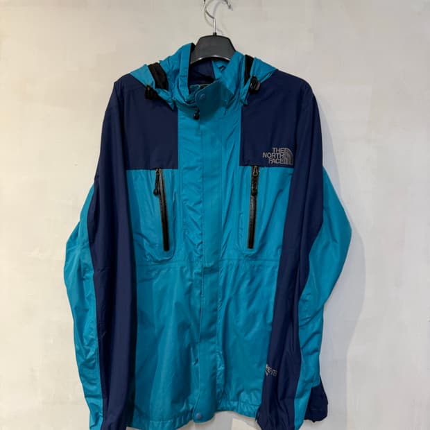 노스페이스 블루 바람막이