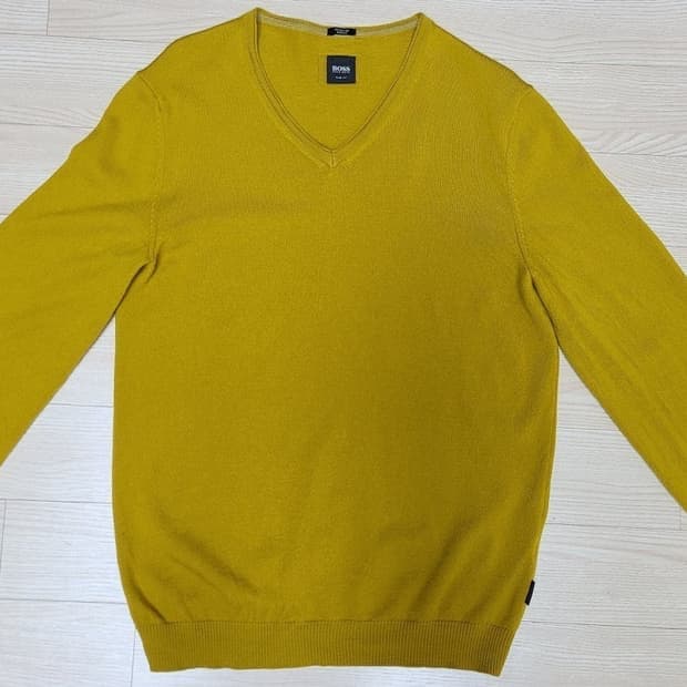 정품 휴고보스  니트