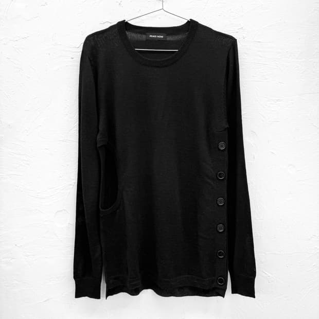 peace now 버튼 홀 니트