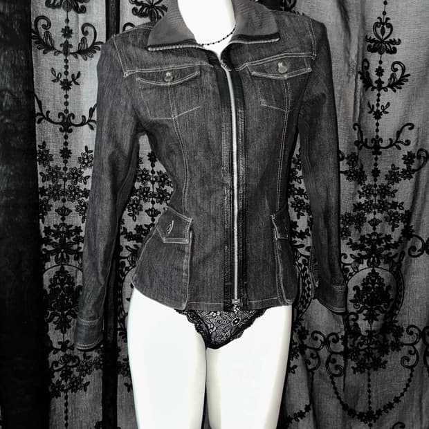 y2k denim jacket