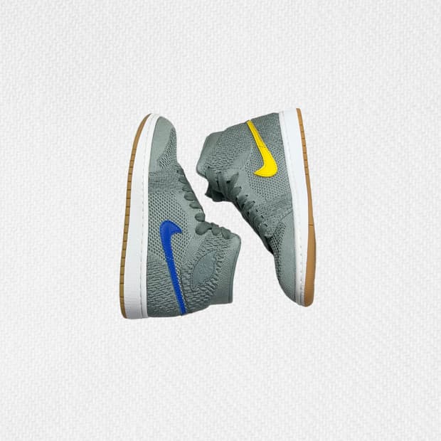 235 GS 조던1 레트로 하이 플라이니트 클레이 그린