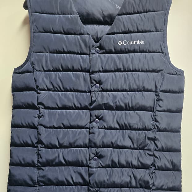 컬럼비아 경량패딩 조끼 95(M) 공용