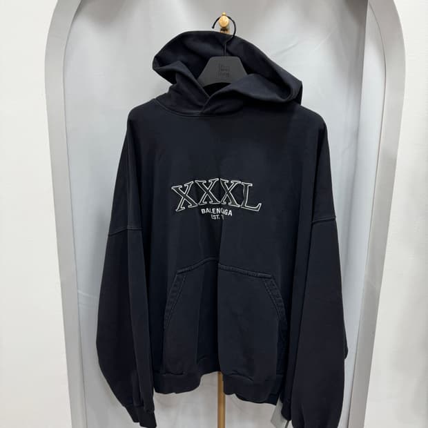 발렌시아가 XXXL 후드티 3사이즈 