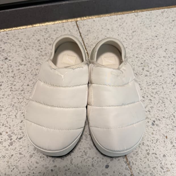 푸마 패딩 슬리퍼(방한화) 260