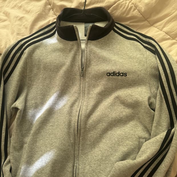 아디다스 회검 면져지