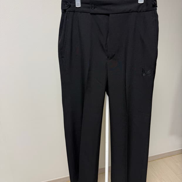 니들스 와이드 슬랙스 팬츠 블랙(m)