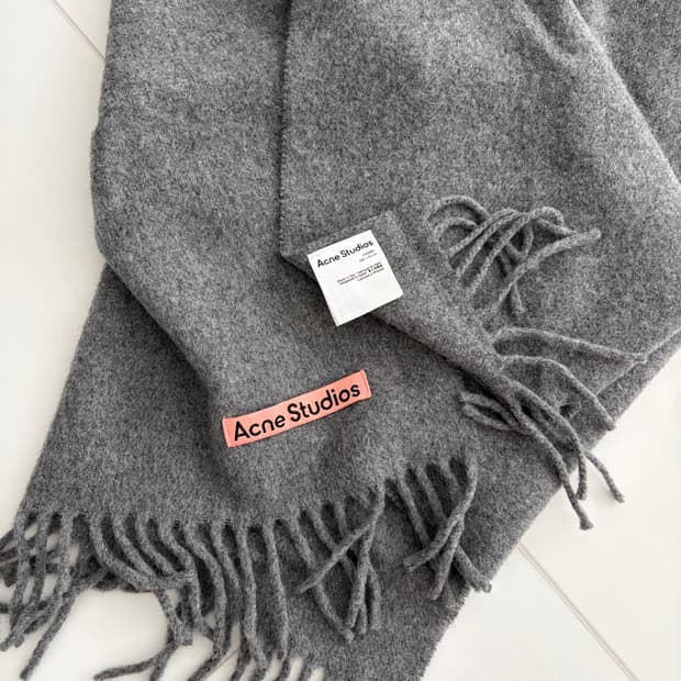 아크네 스튜디오 머플러 멜란지그레이 (내로우)