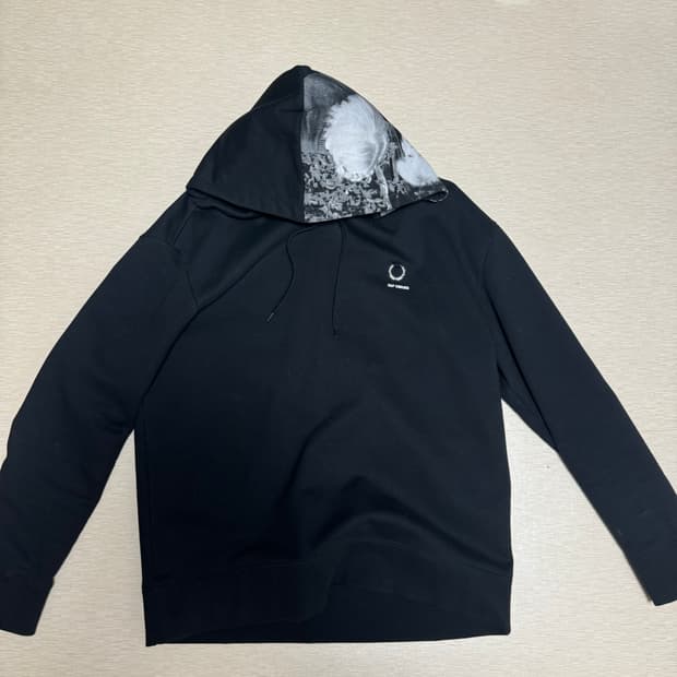 라프시몬스 X 프레디페리 후드티 S