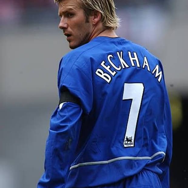 <필독> Feat 데이비드 베컴 02/03 맨유 써드 L