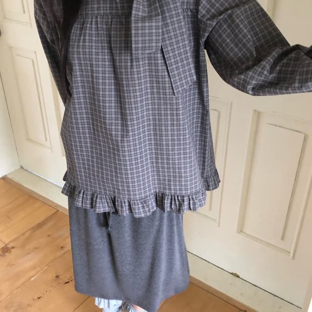 미세키 서울 느낌 원가 43000원 리본 체크 프릴 블라우스