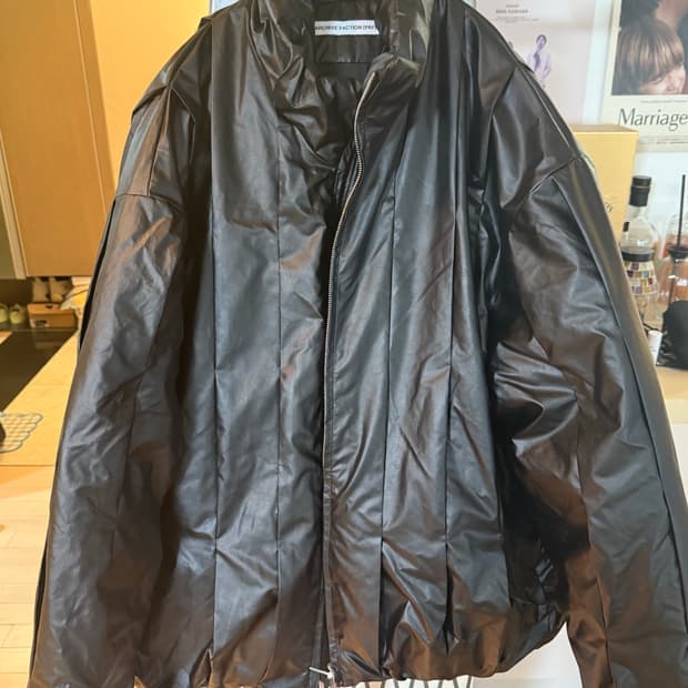 포스트 아카이브 팩션(파프) 코쿤 패딩 메탈릭블랙