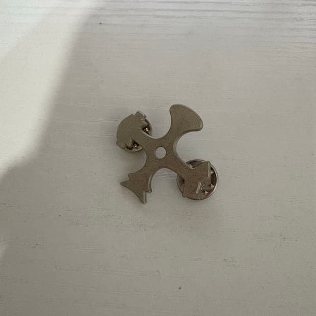 실리카겔 브로치 뱃지