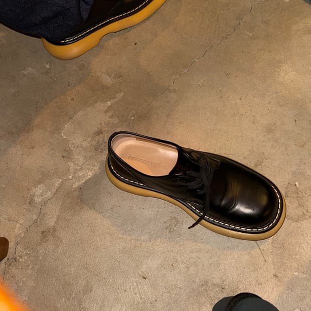 보테가베네타 더비슈즈