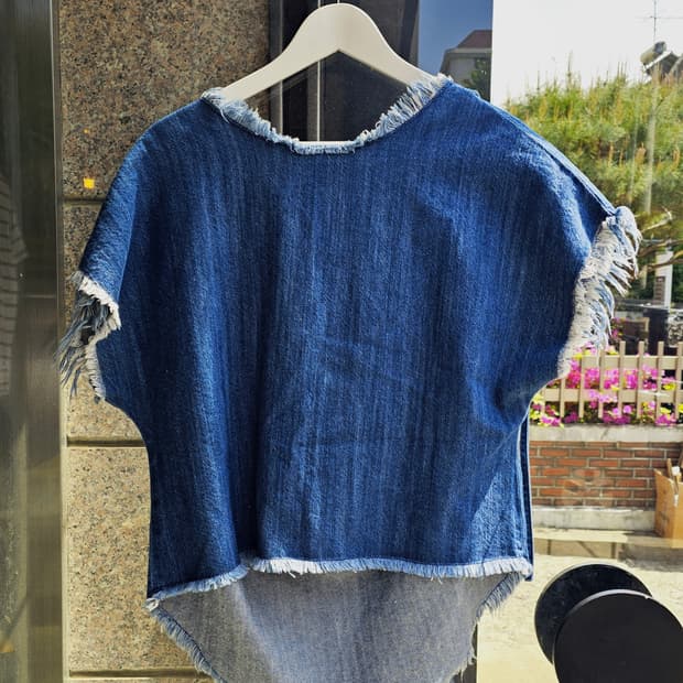 데님 민소매
