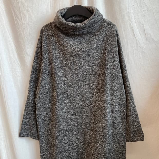 UNIQLO 터틀넥 오버핏 니트탑(L)
