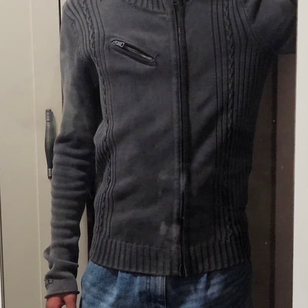 00s Calvin klein 비대칭 니트집업