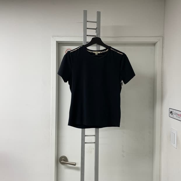 버버리 반팔 티셔츠 블랙 L(W)