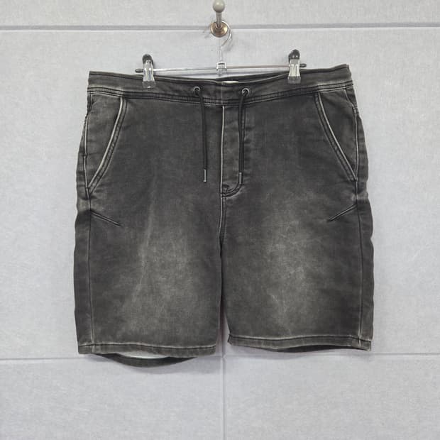 ZARA (자라) 워싱 밴딩 하프팬츠 / 반바지