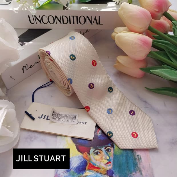 질스튜어트 실크 도트 패턴 넥타이 5.6cm S등급 새상품 K2402