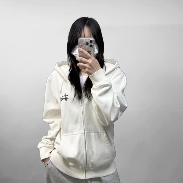 스투시 베이직 로고 후드집업 화이트