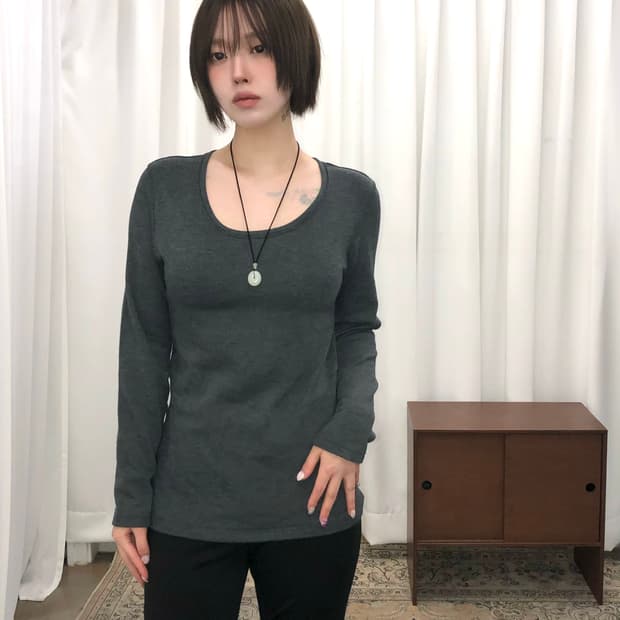 그레이 슬림핏 슬리브