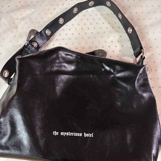 미스테리어스 호텔 웨스턴 호보백