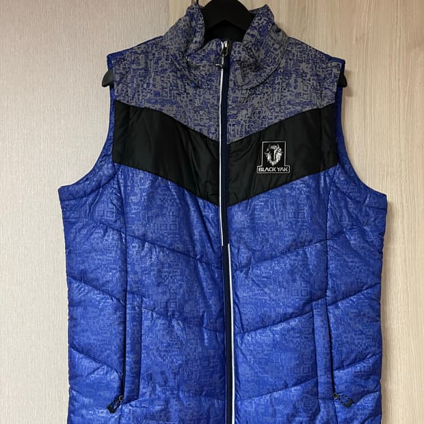 [105] 블랙야크 패딩 조끼 베스트