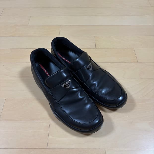 프라다 스포츠 로퍼 UK9