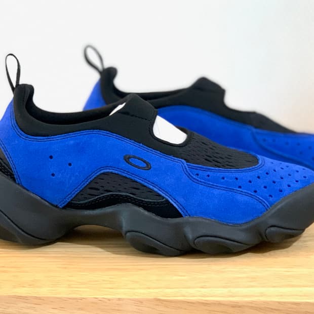 (280) 오클리 팩토리팀 X 브레인 데드 플래시 샌들 일렉트릭 블루