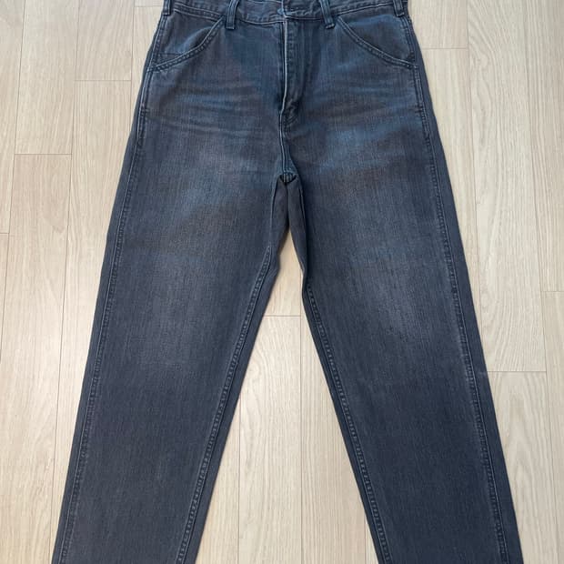 [31] 유니클로u 와이드피트 테이퍼드진 다크그레이