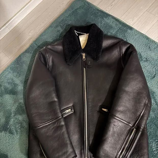 (구매글) 아워레가시 블랙 시어링 무스탕 