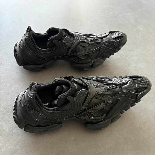 발렌시아가 렙타일 스니커즈 블랙 43