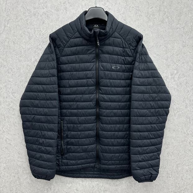 105 오클리 옴니 남자 경량패딩