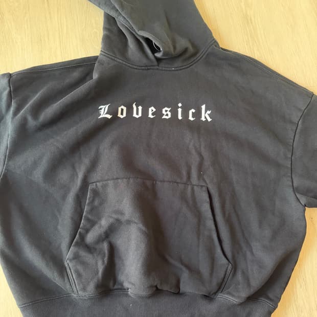 Kid milli x SPAO 콜라보 Lovesick 후드티