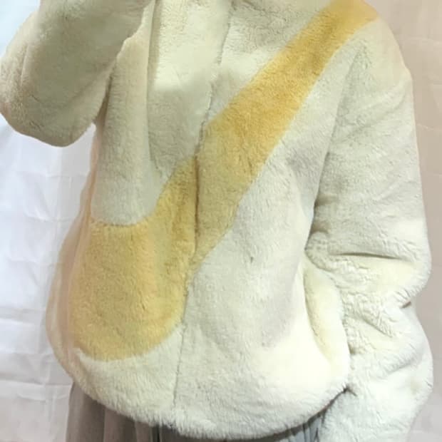 나이키 빅스우시 화이트 후리스 자켓