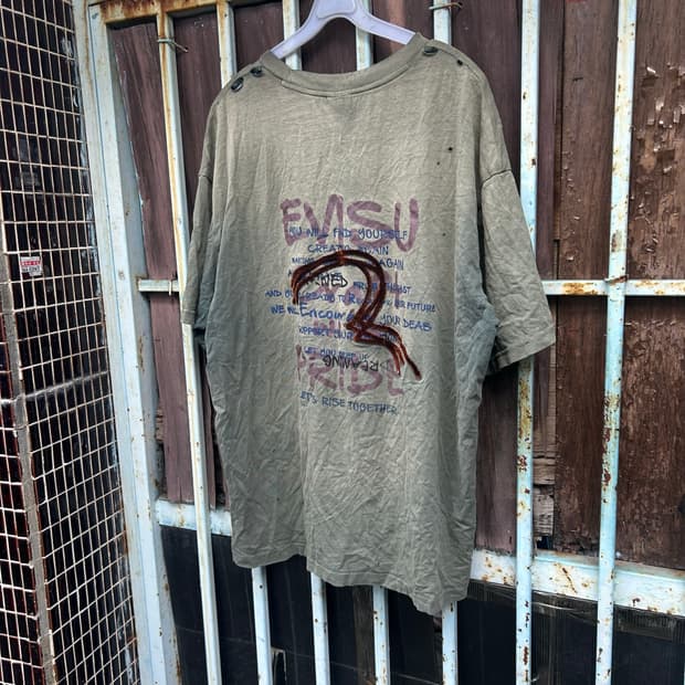 EVISU 피그먼트 갈매기 자수 반팔 티셔츠