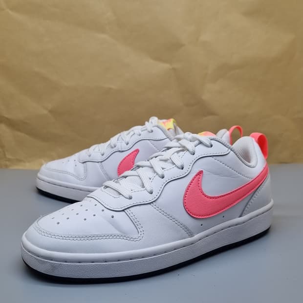 나이키 코트 버로우 로우 여성운동화240 