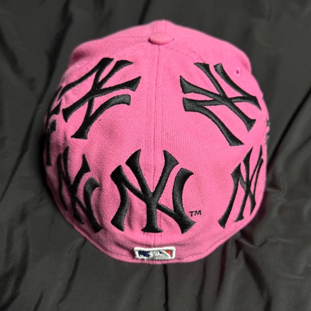 [734] 21FW 슈프림x뉴옥 양키스 박스로고 뉴에라 핑크