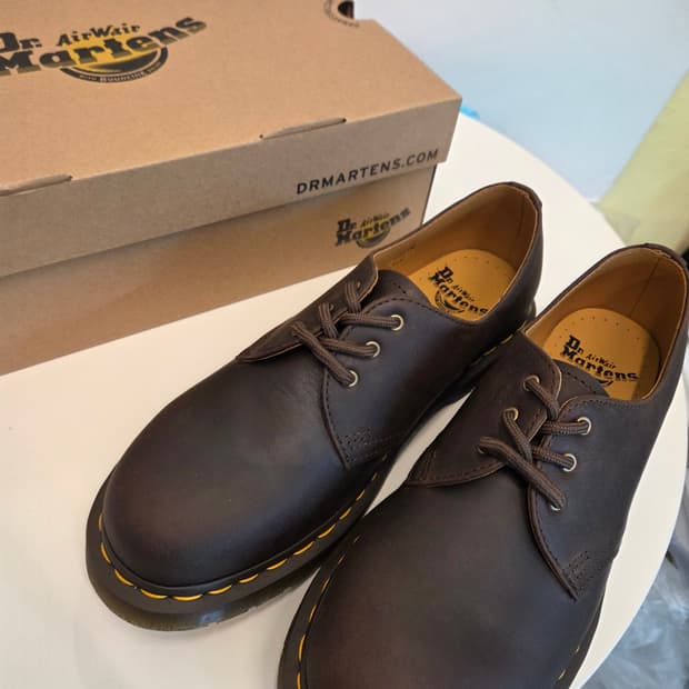 닥터마틴 1461 다크브라운(새상품)
