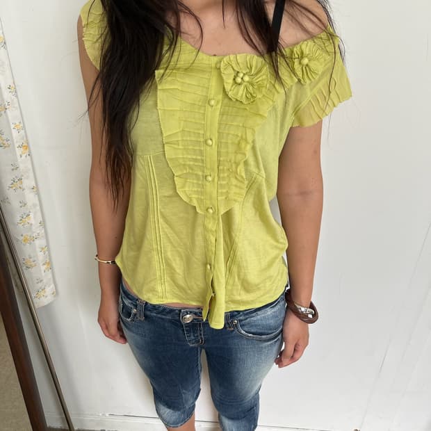flower green blouse 