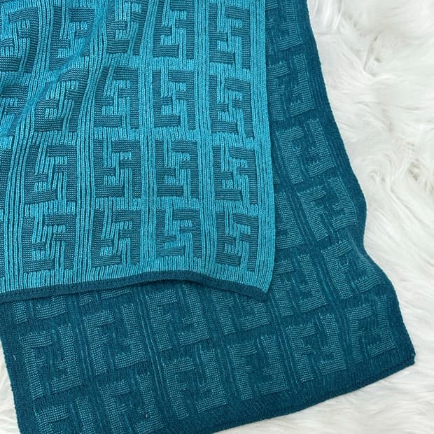 펜디 ff 로고 울 머플러